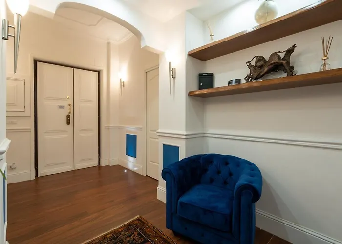 Capital Rooms